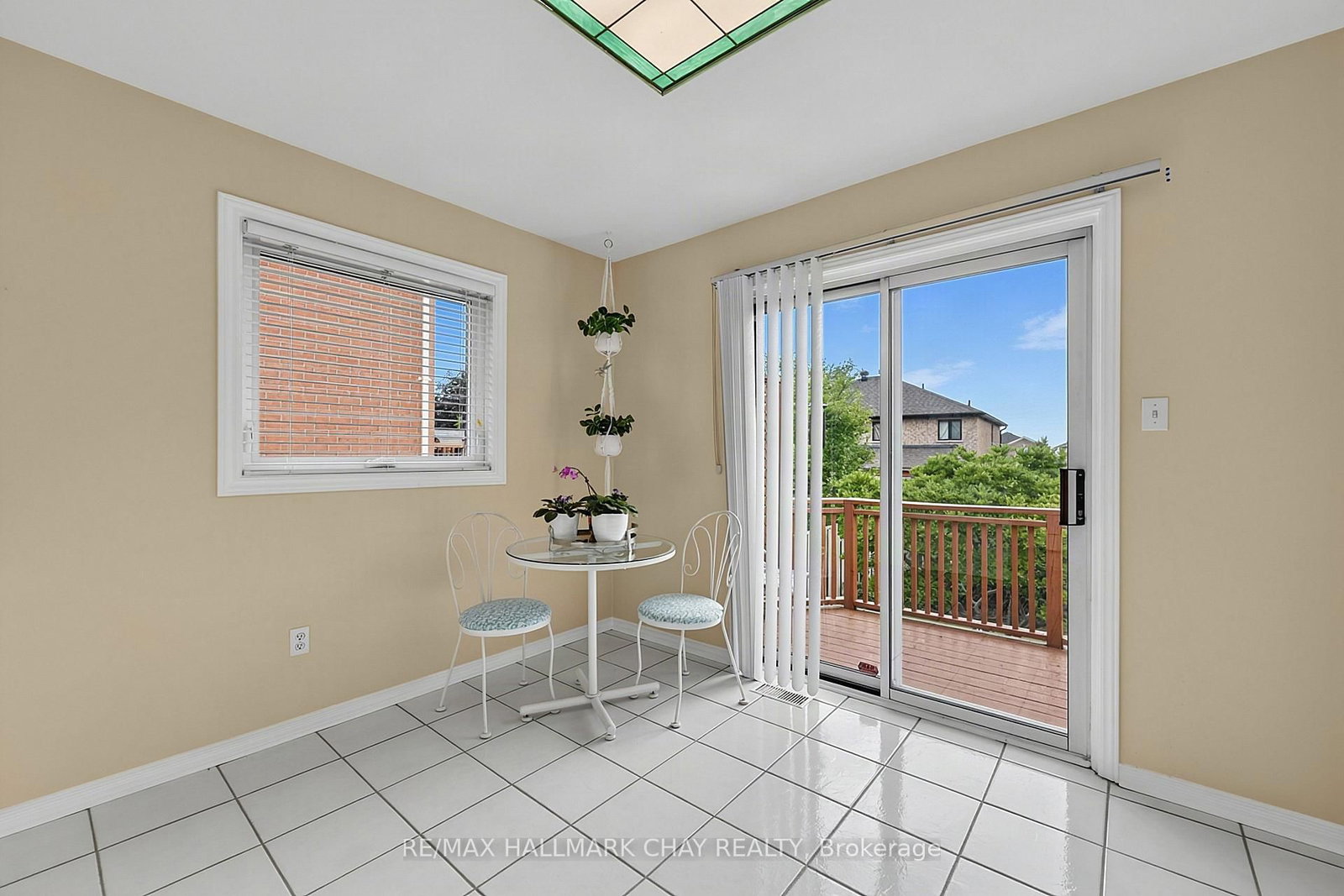 207 Melbourne Drive • Bradford West Gwillimbury, ON photo 13