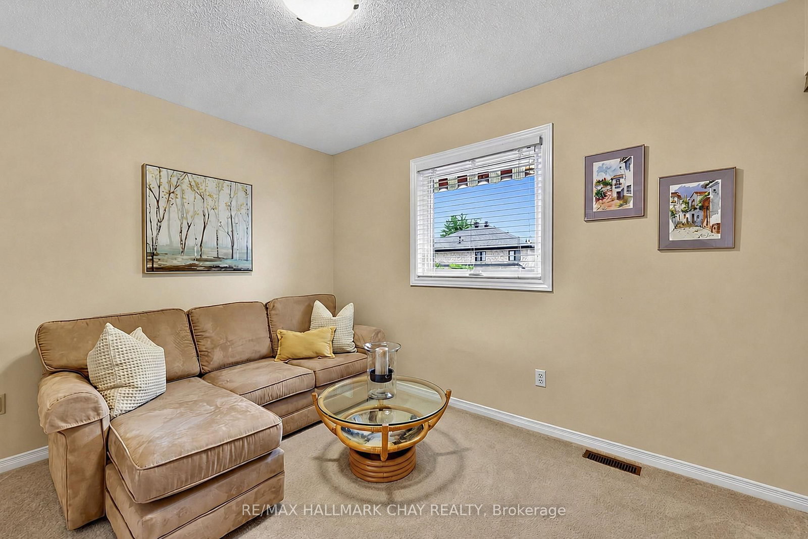 207 Melbourne Drive • Bradford West Gwillimbury, ON photo 19