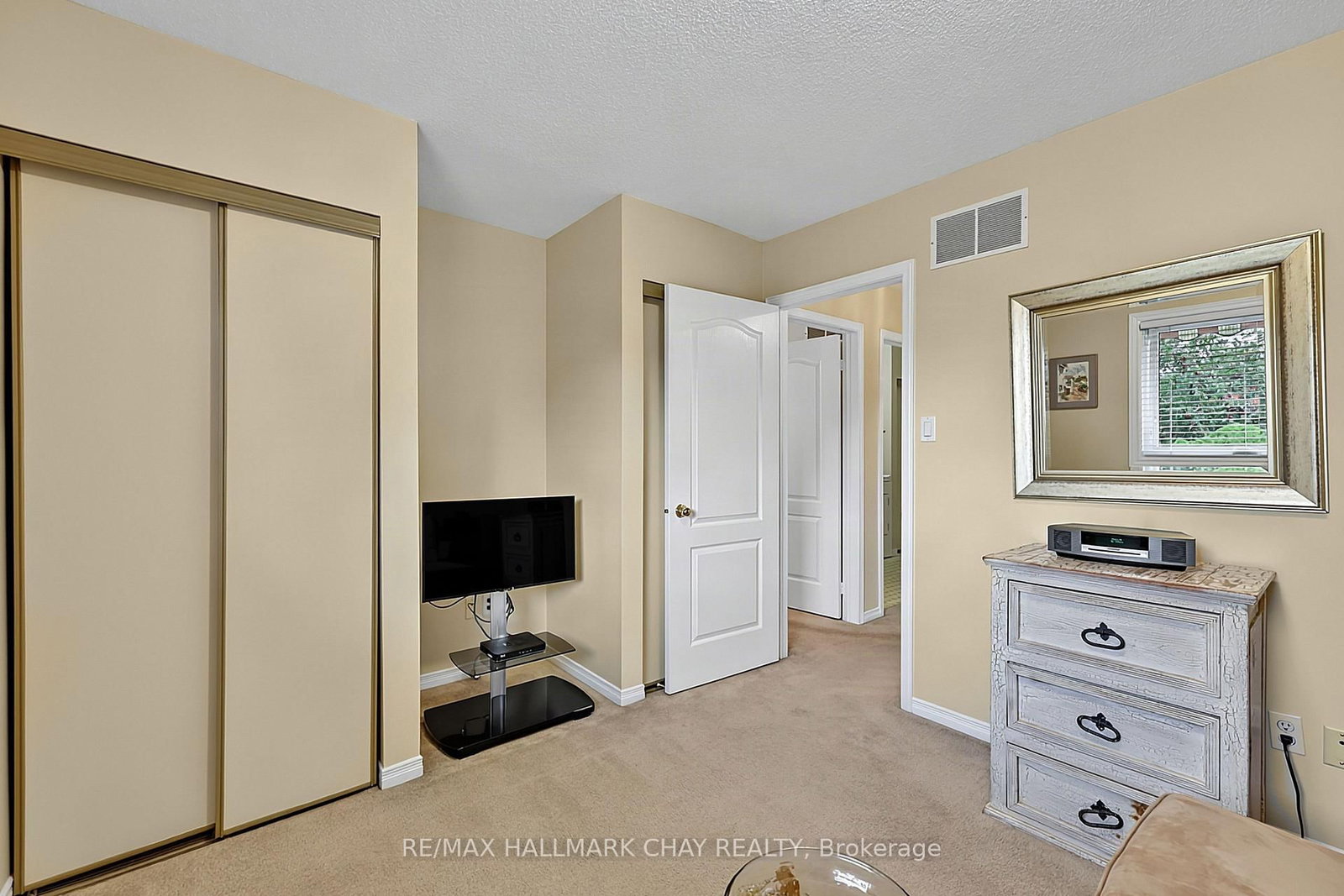 207 Melbourne Drive • Bradford West Gwillimbury, ON photo 20