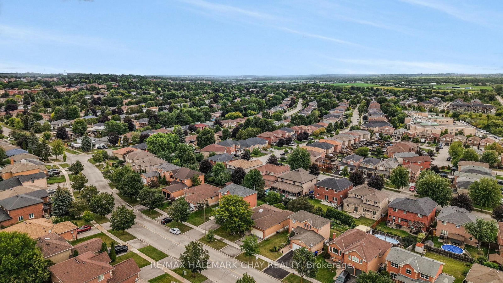 207 Melbourne Drive • Bradford West Gwillimbury, ON photo 39