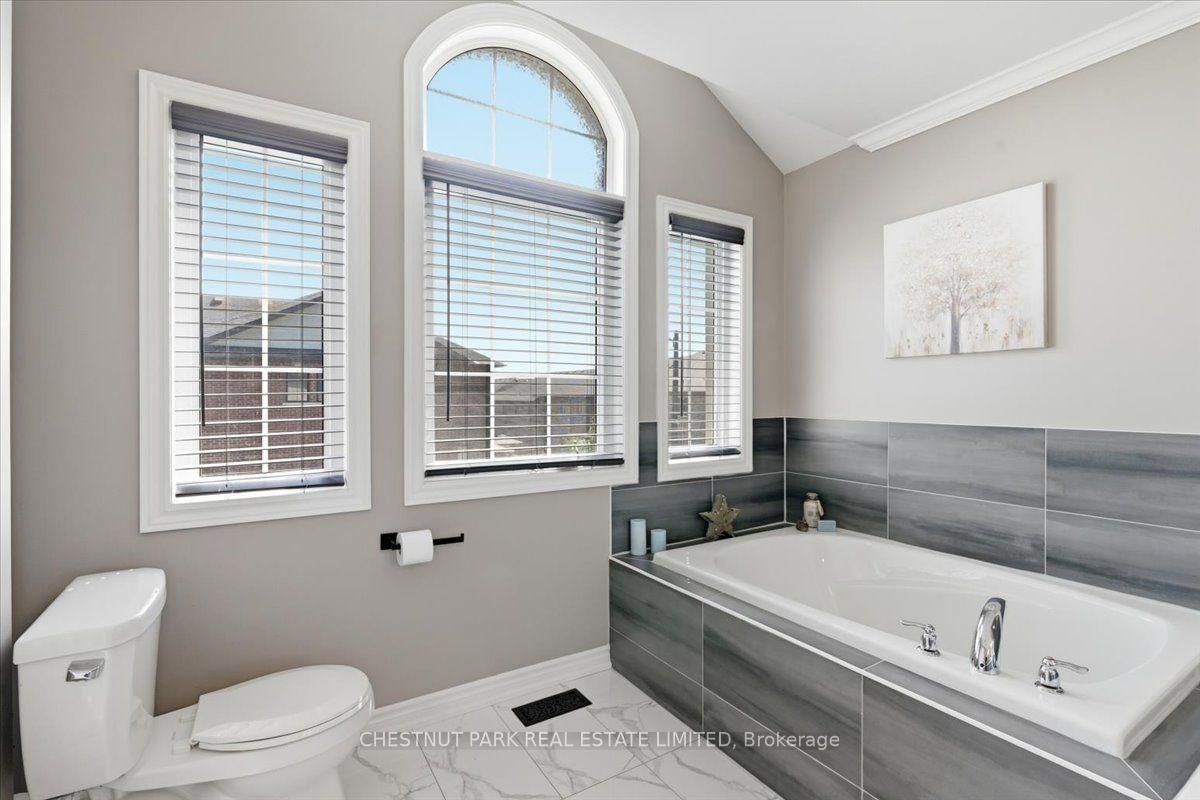 21 Gord Matthews Way • Uxbridge, ON photo 25