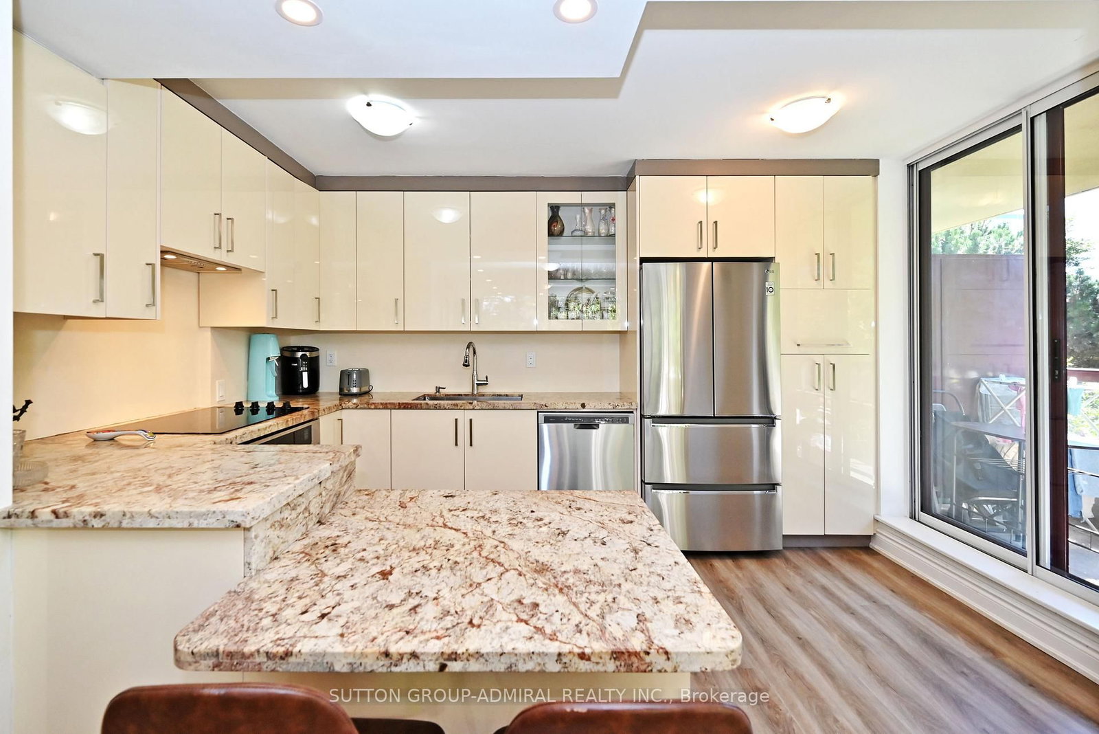 91 Townsgate Drive • #203 • Vaughan, ON photo 17