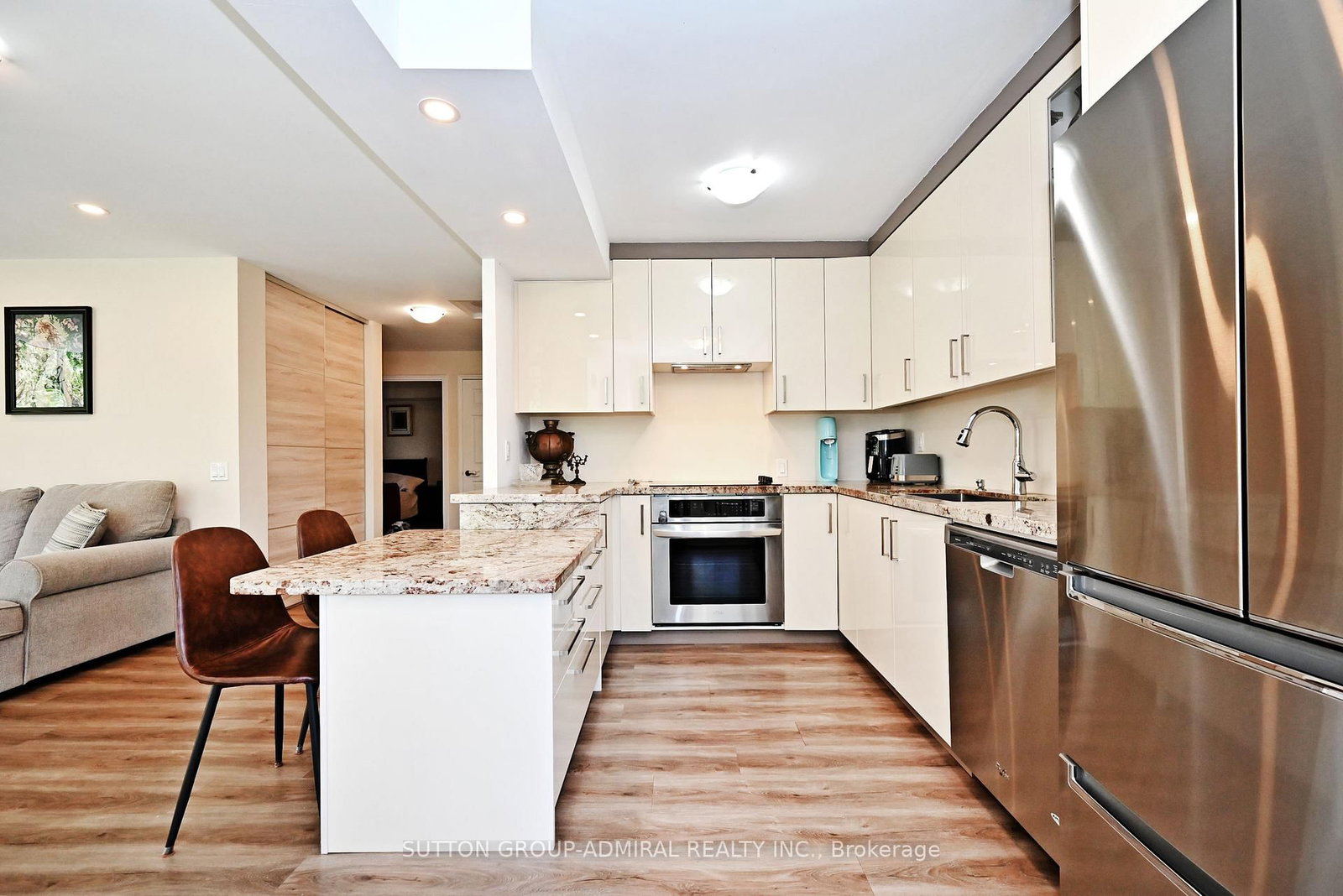 91 Townsgate Drive • #203 • Vaughan, ON photo 19