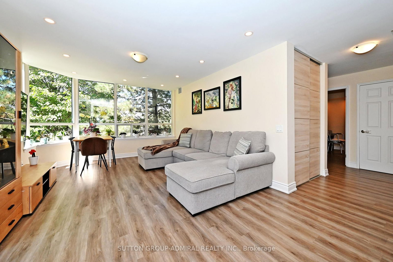 91 Townsgate Drive • #203 • Vaughan, ON photo 22