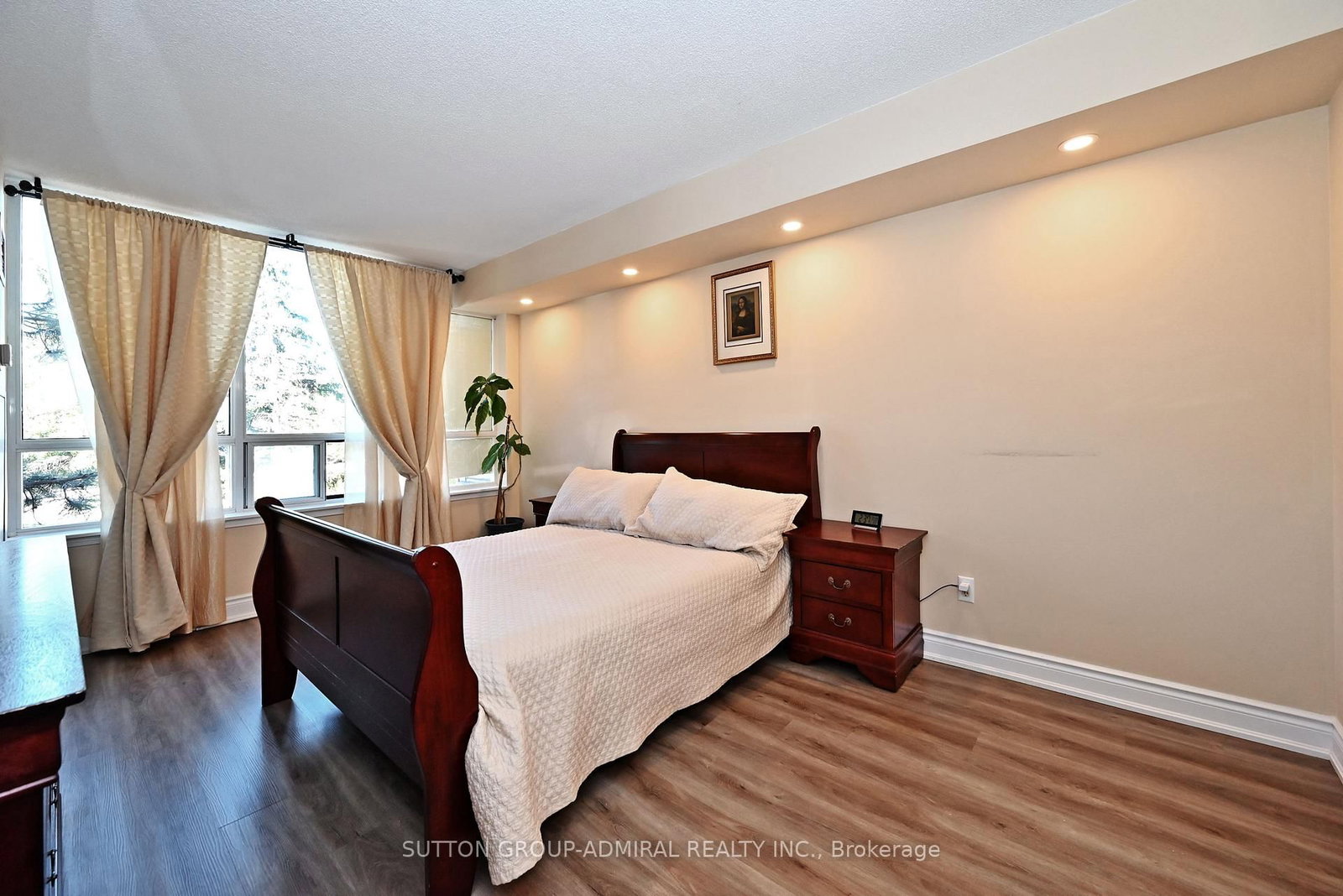 91 Townsgate Drive • #203 • Vaughan, ON photo 24