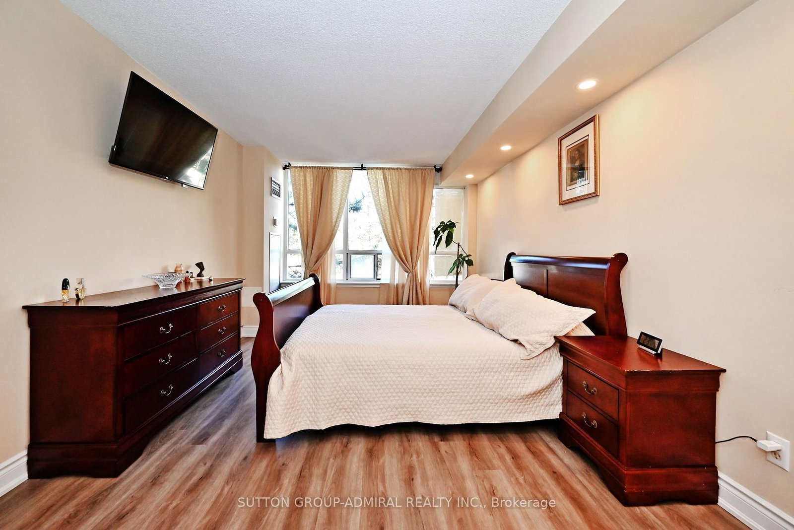 91 Townsgate Drive • #203 • Vaughan, ON photo 25
