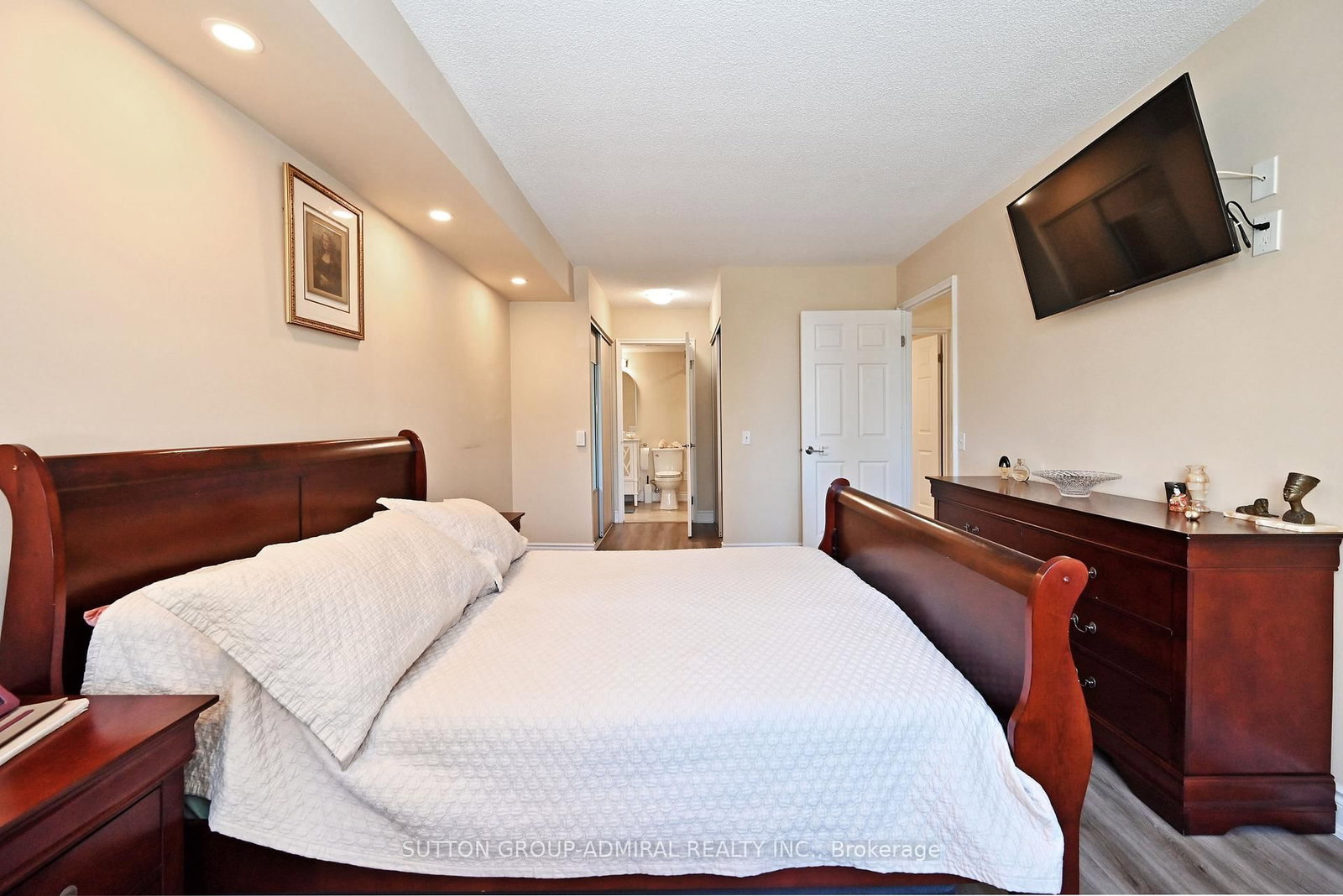91 Townsgate Drive • #203 • Vaughan, ON photo 27