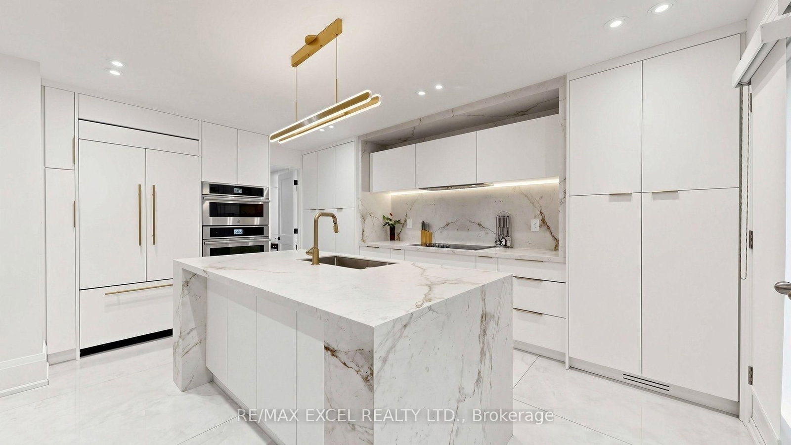 2B Trinity Crescent • Richmond Hill, ON photo 21