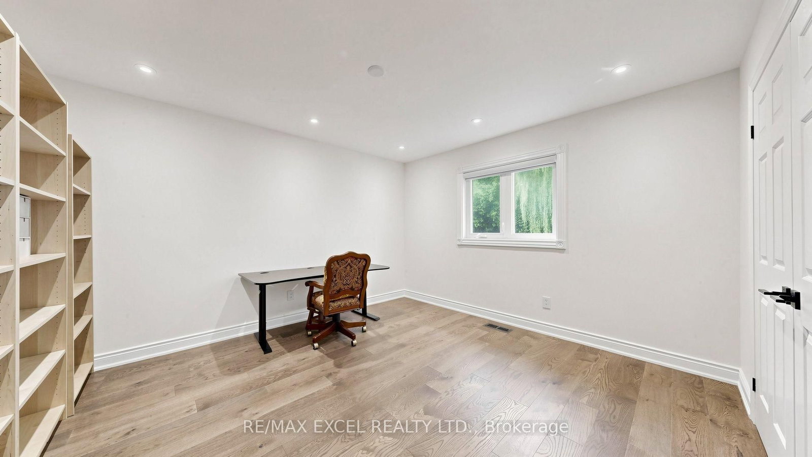 2B Trinity Crescent • Richmond Hill, ON photo 34