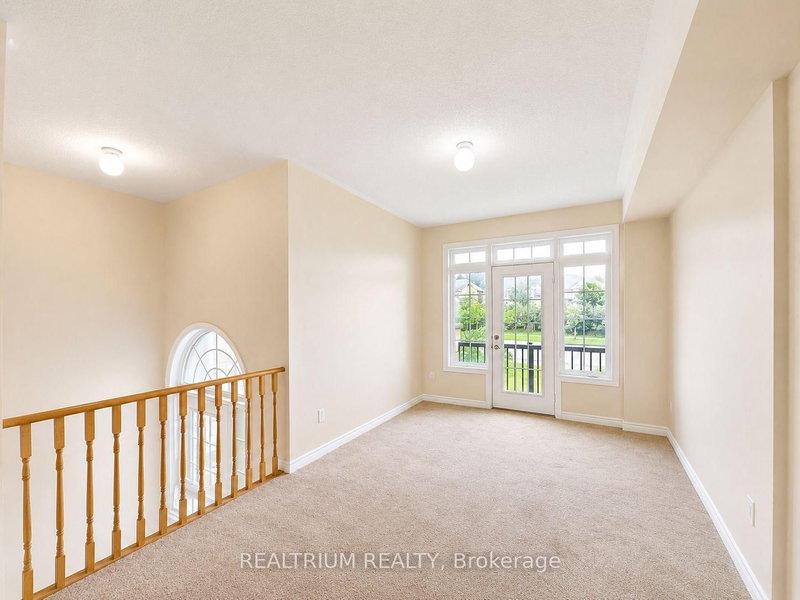 235 Dundas Way