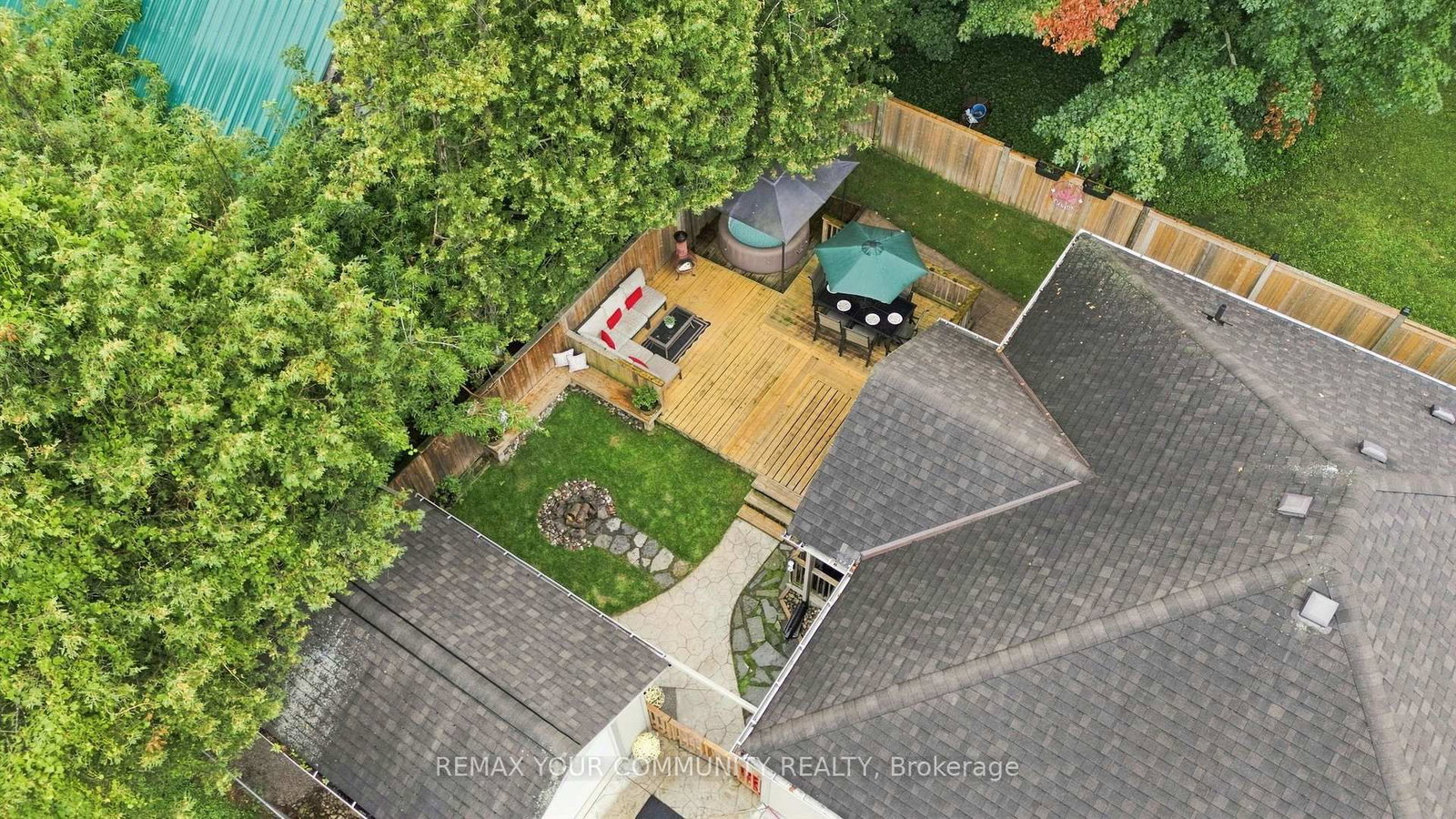 19 De Geer Street • Georgina, ON photo 35