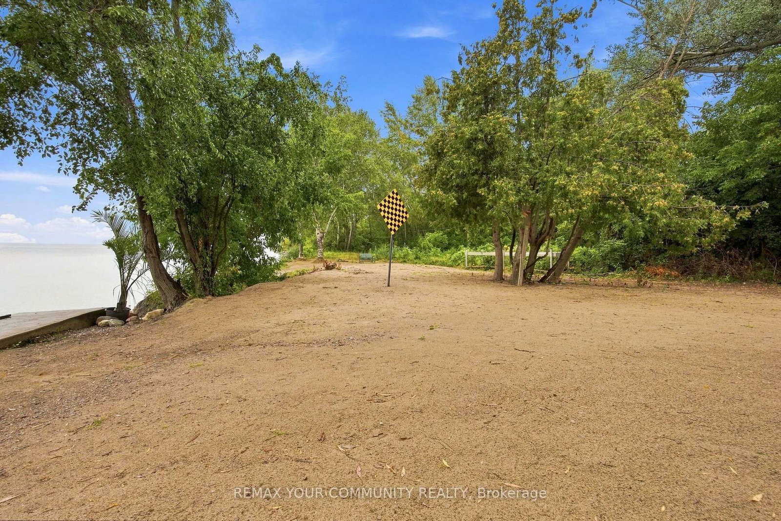 19 De Geer Street • Georgina, ON photo 44