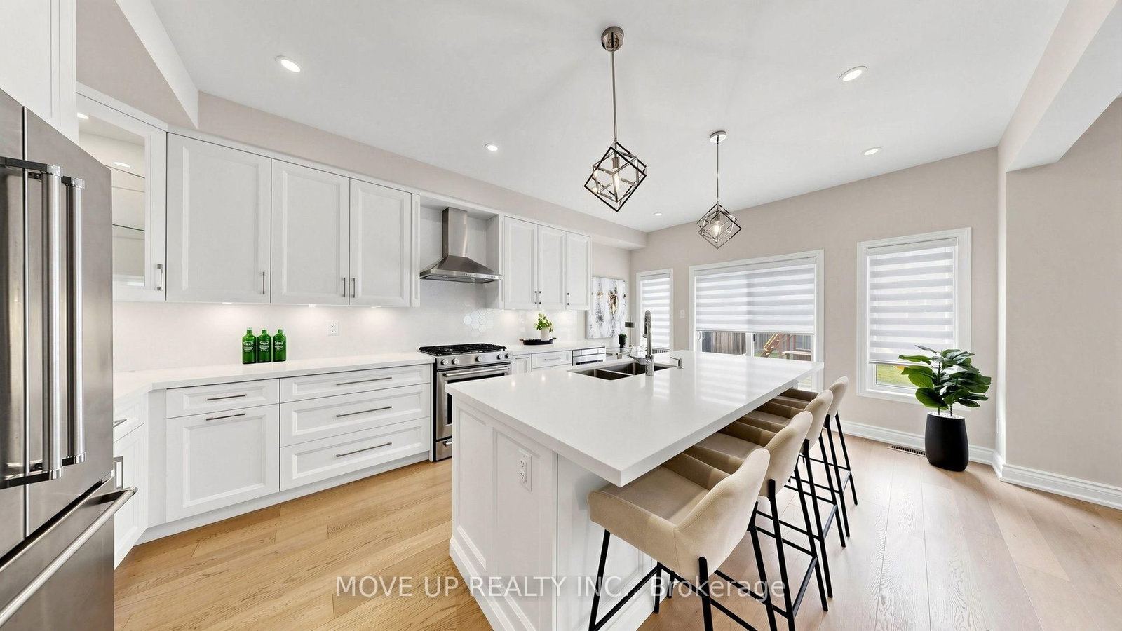 35 Lauderdale Drive • Vaughan, ON photo 1