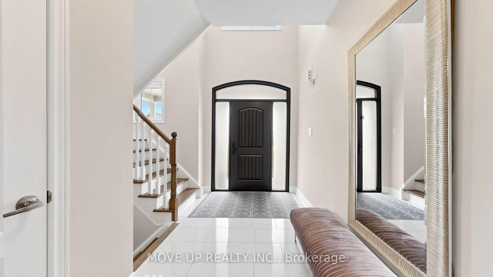 35 Lauderdale Drive • Vaughan, ON photo 17