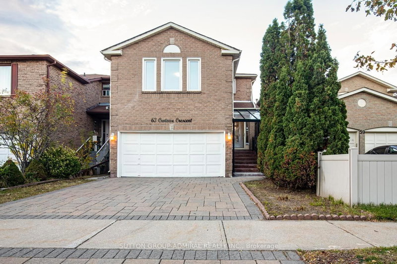 home for lease on 63 Croteau Crescent