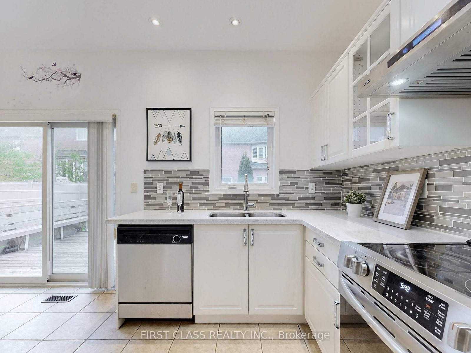 79 Carnoustie Crescent • Richmond Hill, ON photo 10