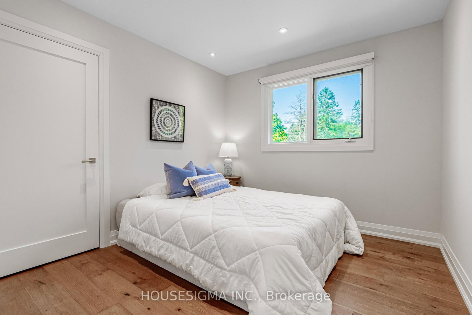 14639 Leslie Street • Aurora, ON photo 10