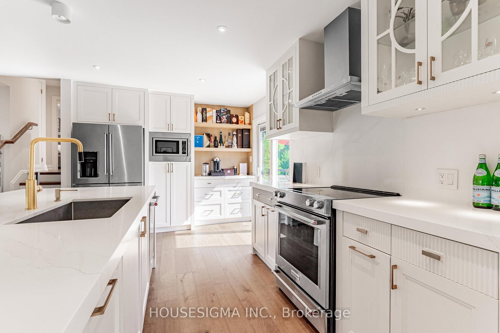 14639 Leslie Street • Aurora, ON photo 7