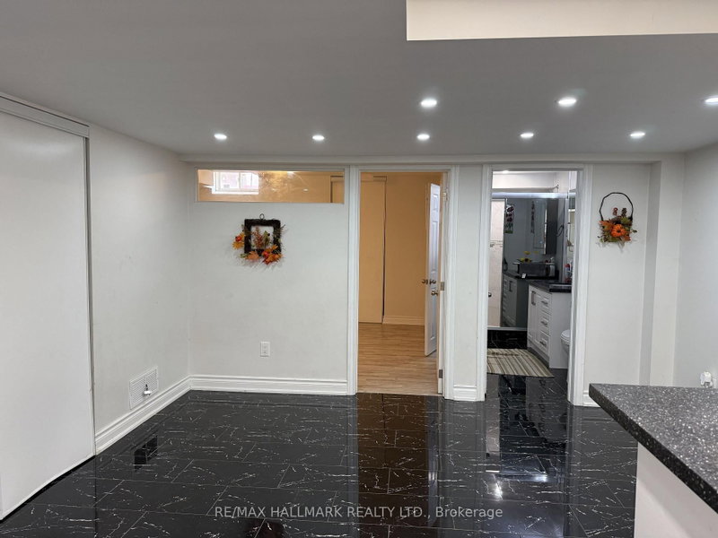 90 Black Maple Crescent
