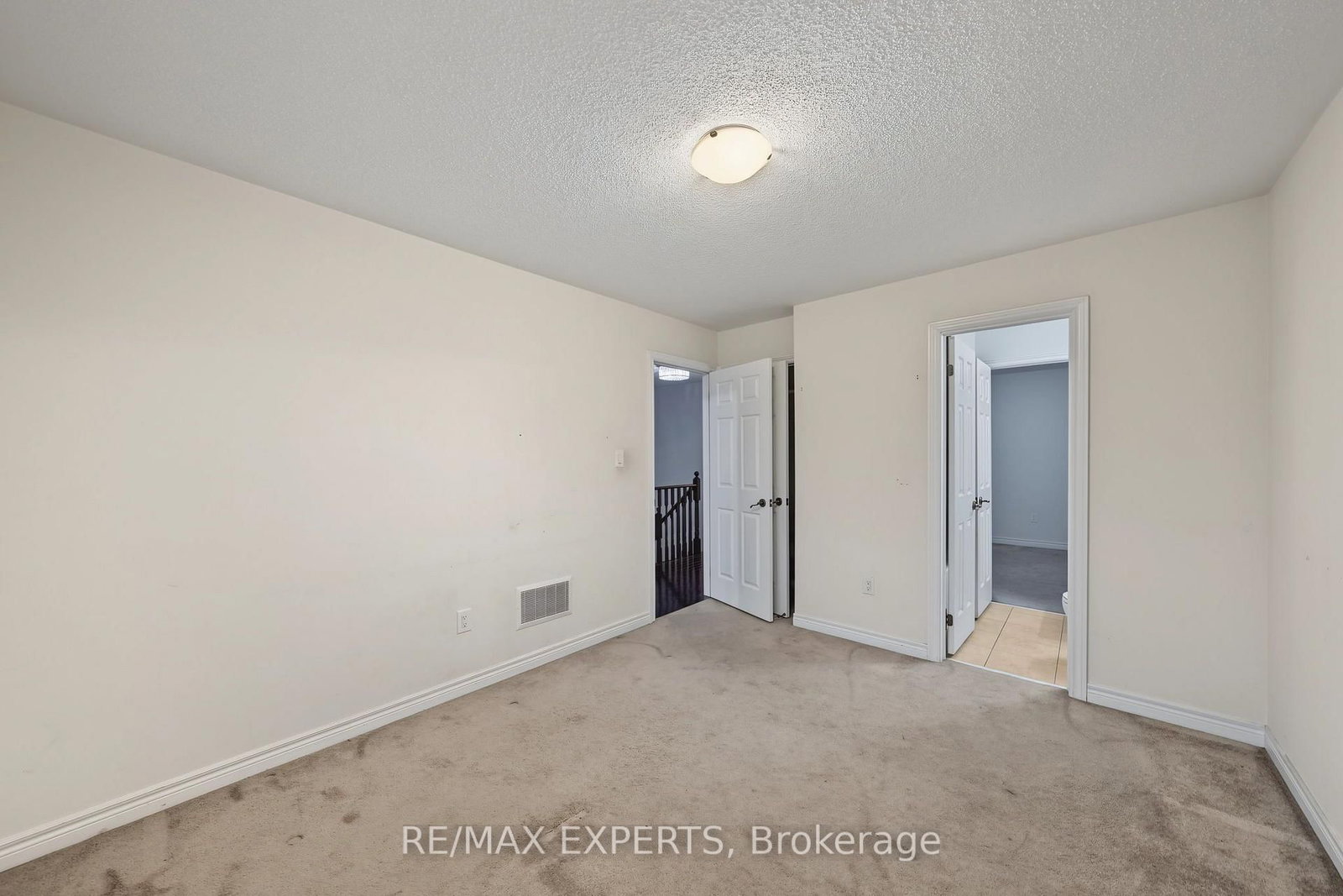 39 Naylor Drive • Bradford West Gwillimbury, ON photo 19