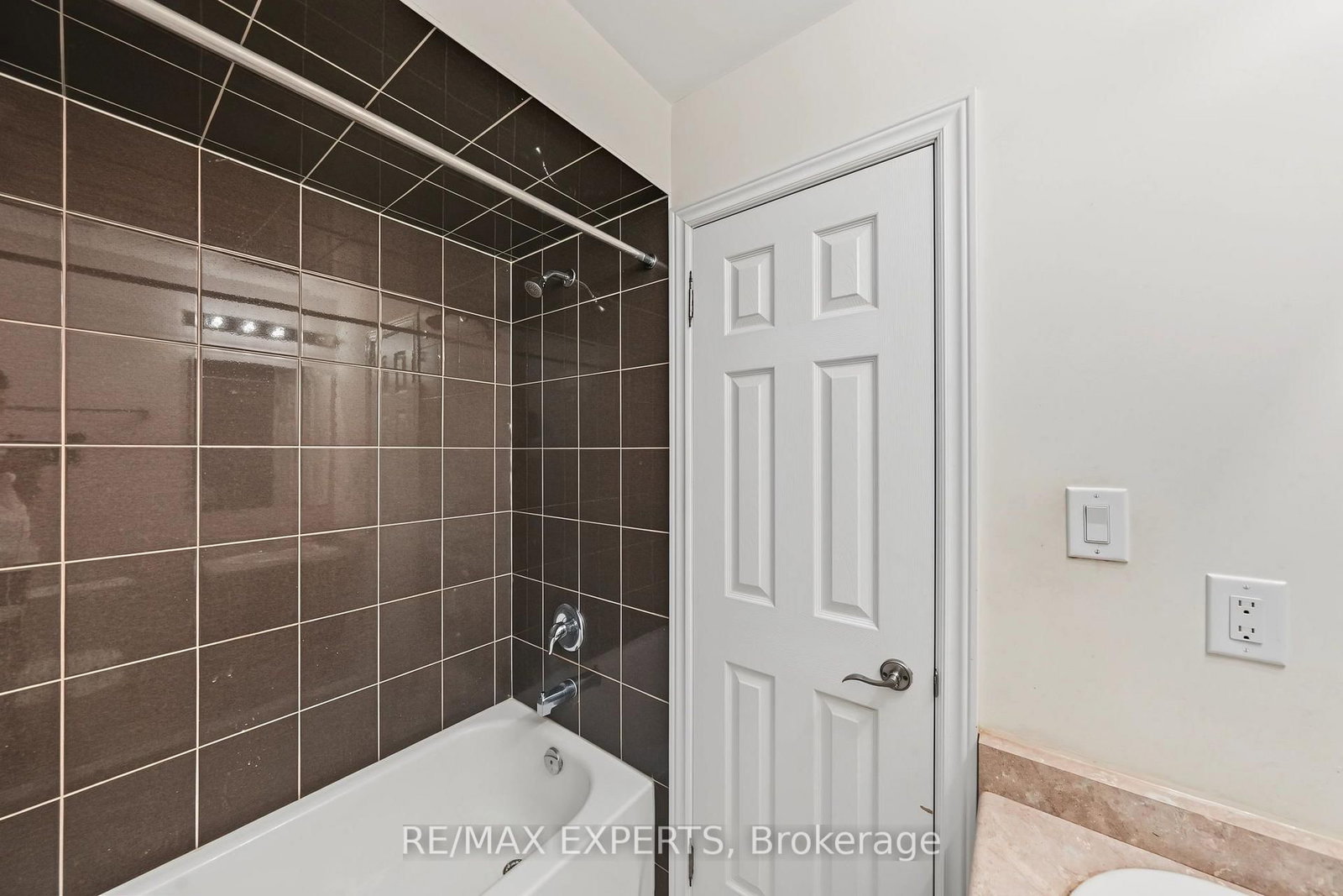 39 Naylor Drive • Bradford West Gwillimbury, ON photo 21