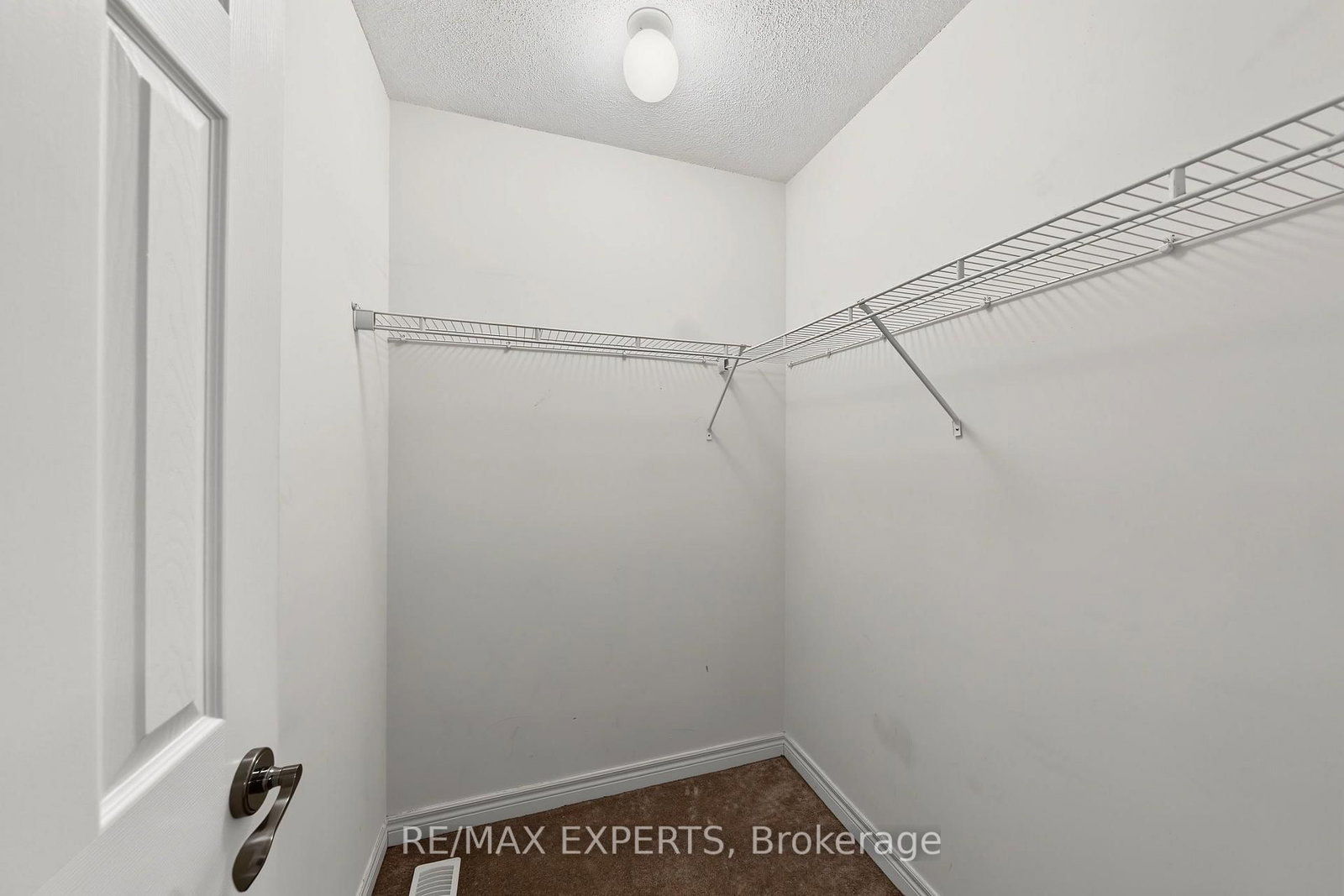 39 Naylor Drive • Bradford West Gwillimbury, ON photo 29
