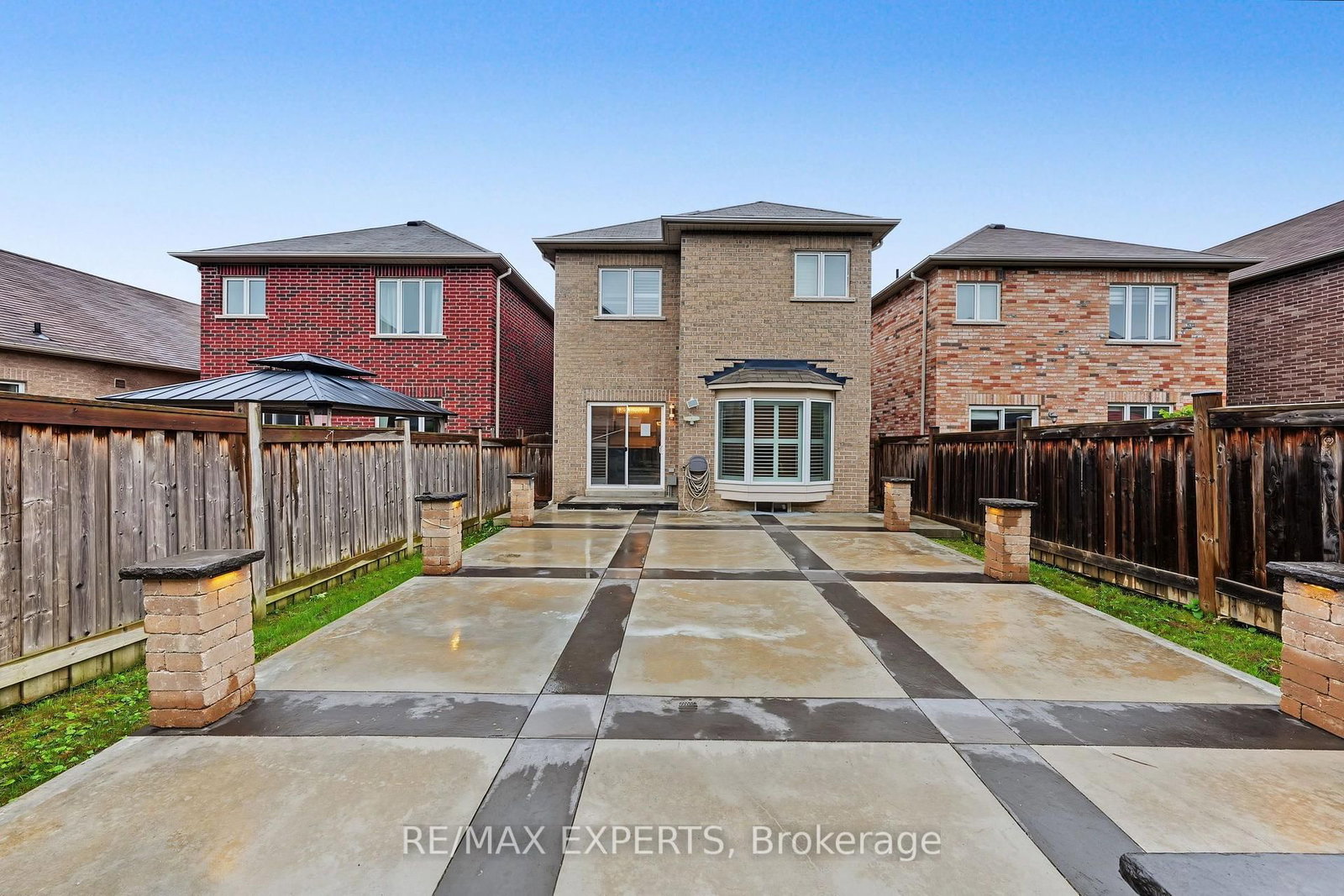 39 Naylor Drive • Bradford West Gwillimbury, ON photo 38