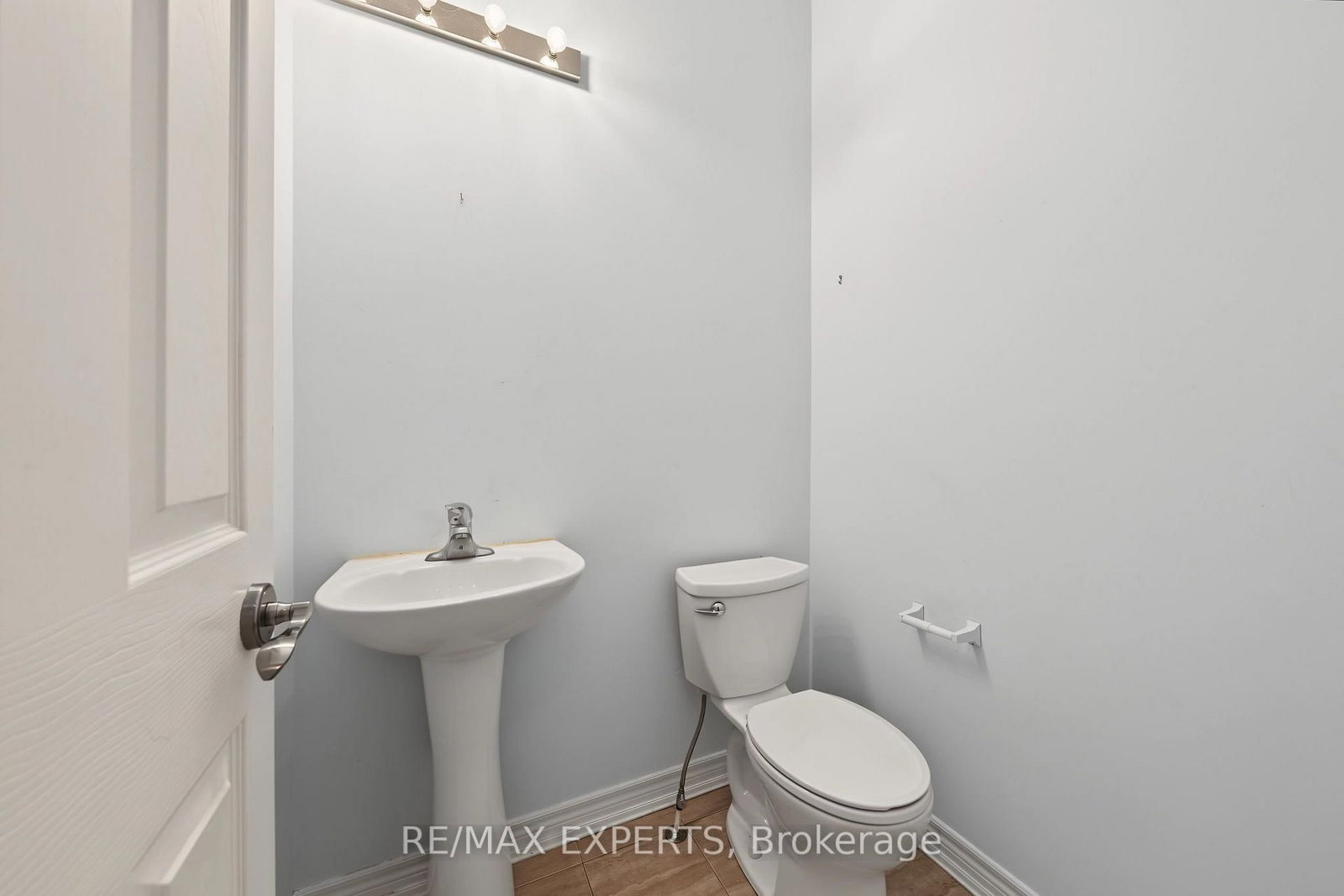 39 Naylor Drive • Bradford West Gwillimbury, ON photo 5