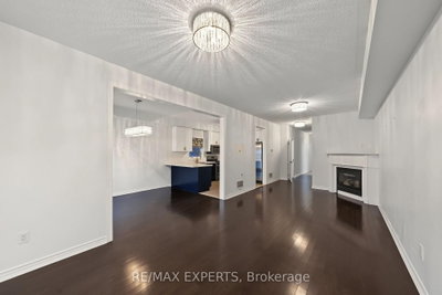 39 Naylor Drive • Bradford West Gwillimbury, ON photo 9