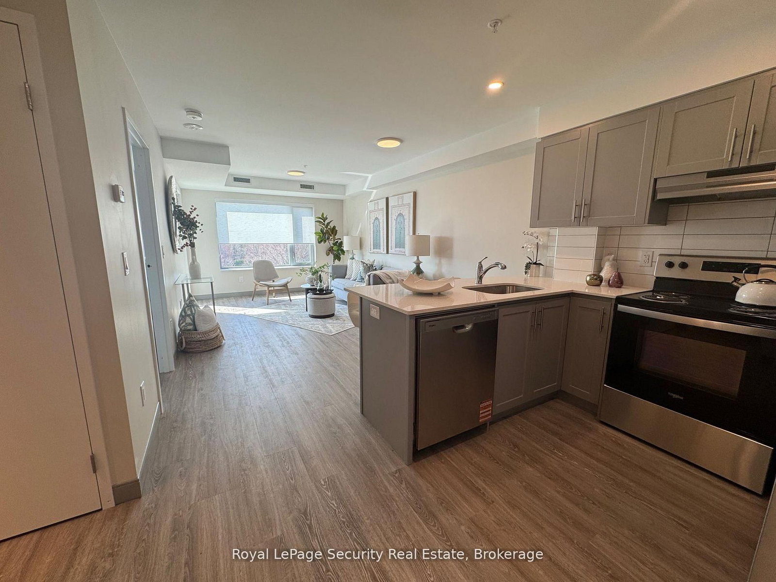 307 - 1015 Innisfil Beach Road, Innisfil 5