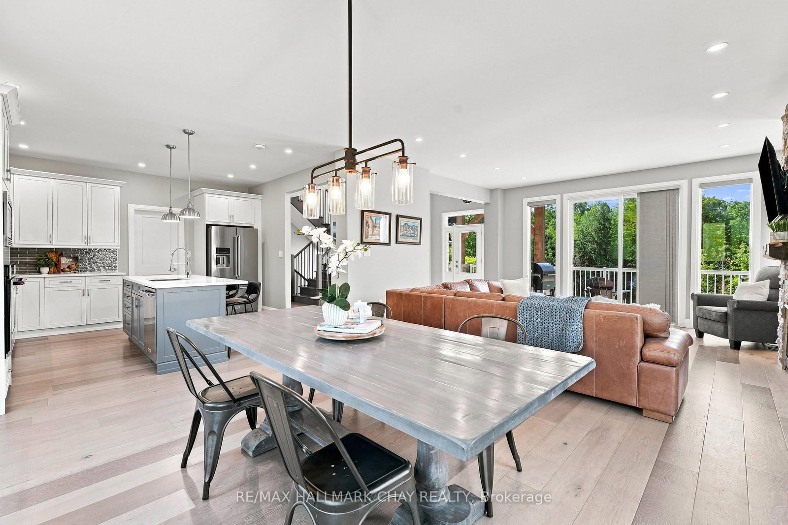 4790 25th Side Road • Essa, ON photo 11