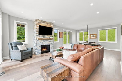 4790 25th Side Road • Essa, ON photo 9