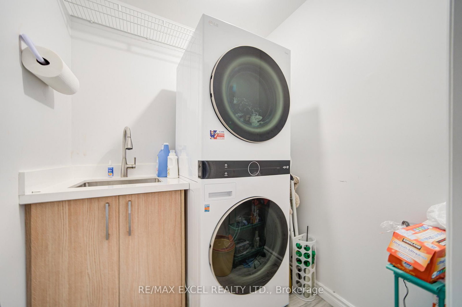 6 Sapphire Drive • Richmond Hill, ON photo 33