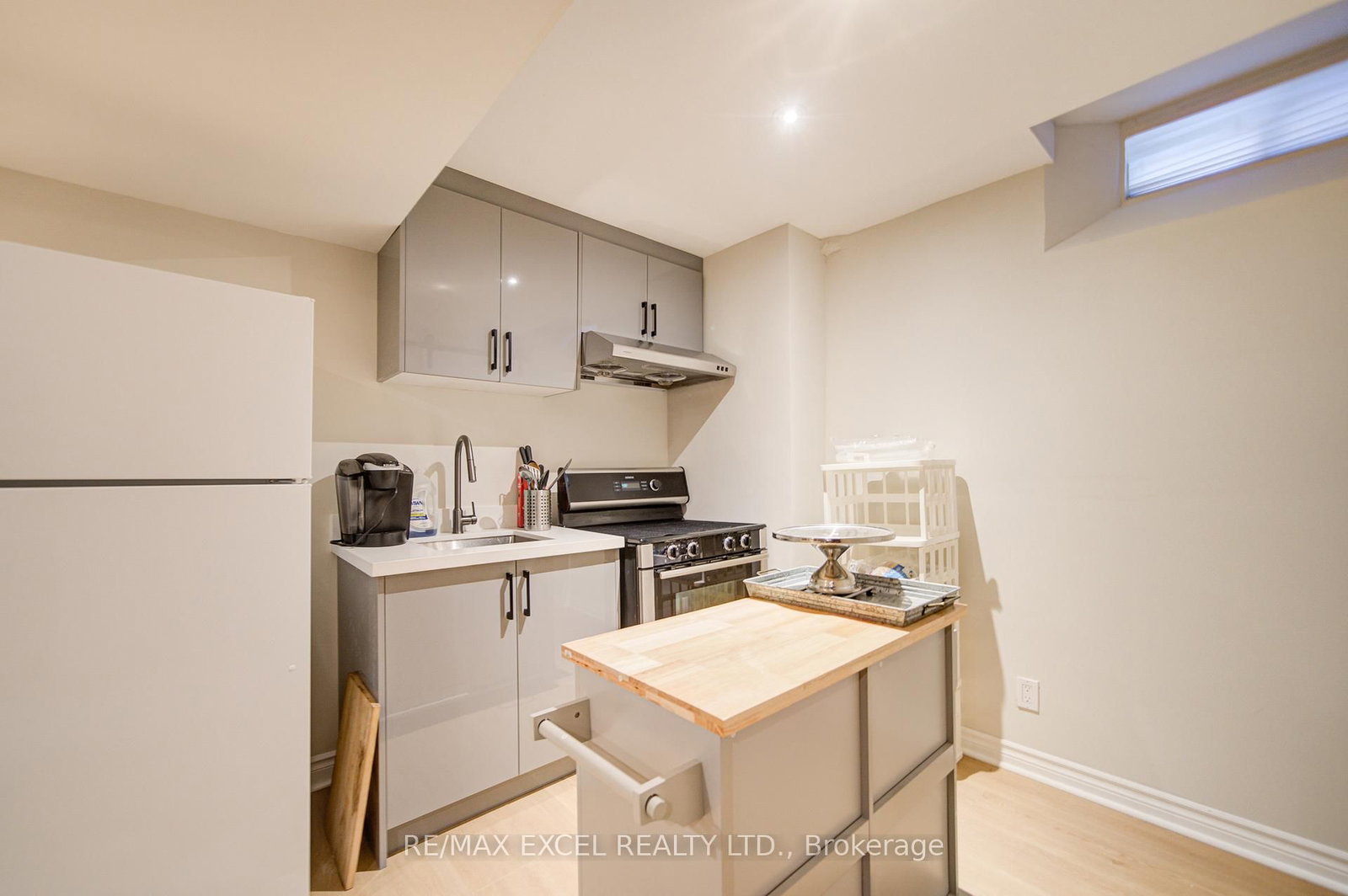 6 Sapphire Drive • Richmond Hill, ON photo 47