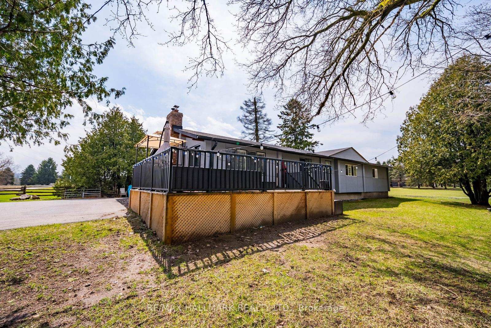 5C Mill Run Gate • Uxbridge, ON photo 26