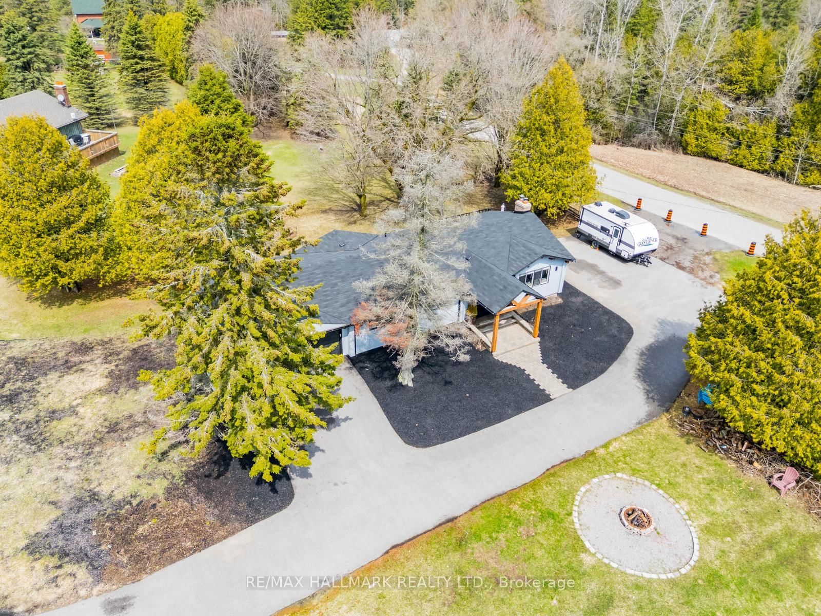 5C Mill Run Gate • Uxbridge, ON photo 4