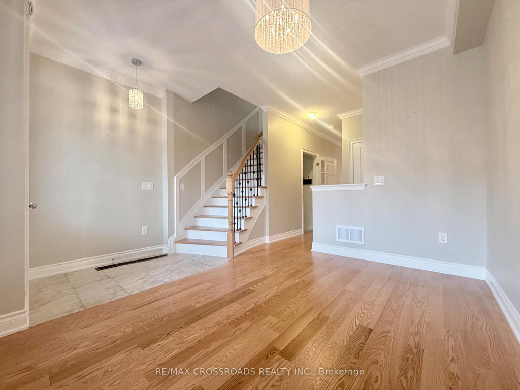 347 Luck Court 5
