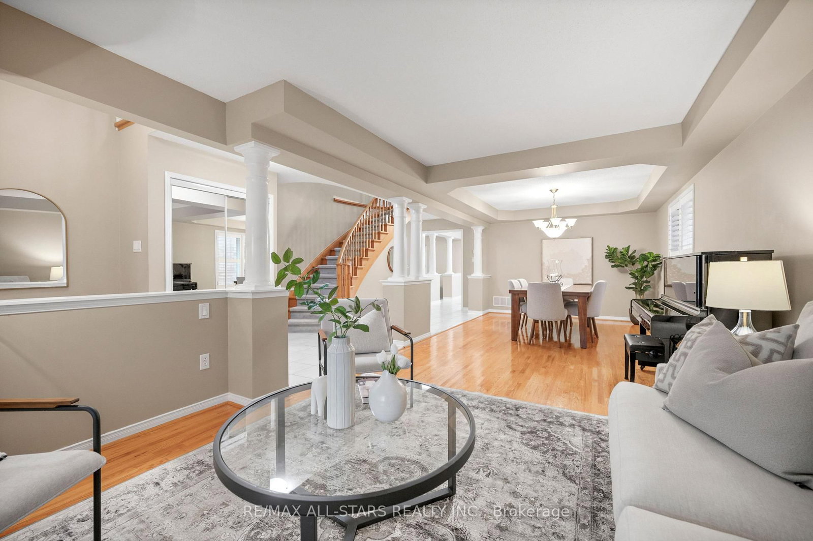 16 Primrose Path Crescent • Markham, ON photo 10