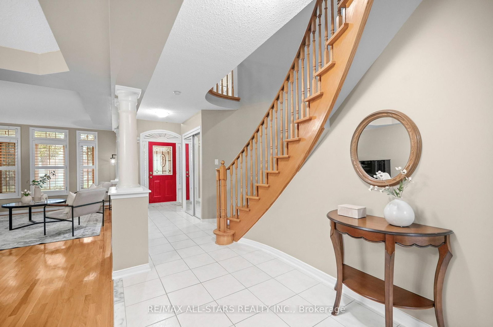 16 Primrose Path Crescent • Markham, ON photo 6