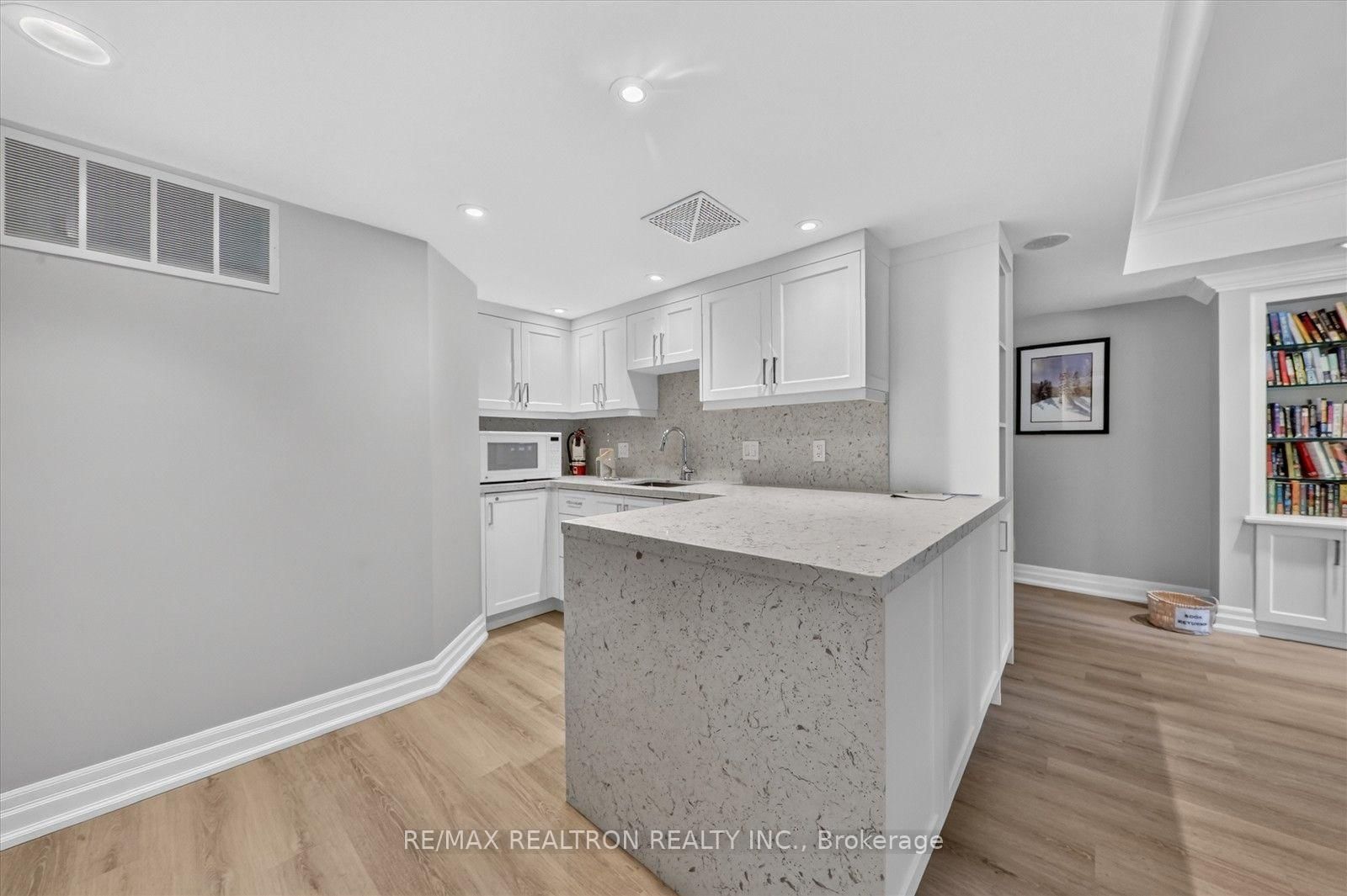 55 The Boardwalk Way • #307 • Markham, ON photo 11