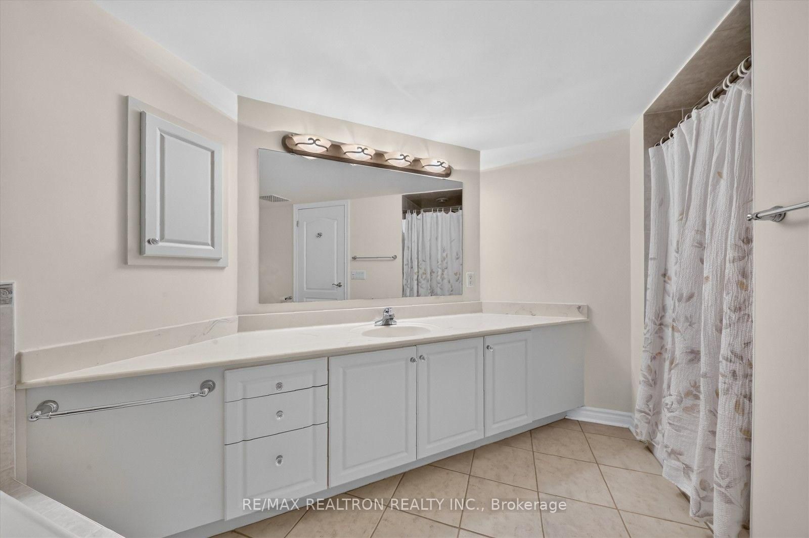 55 The Boardwalk Way • #307 • Markham, ON photo 24