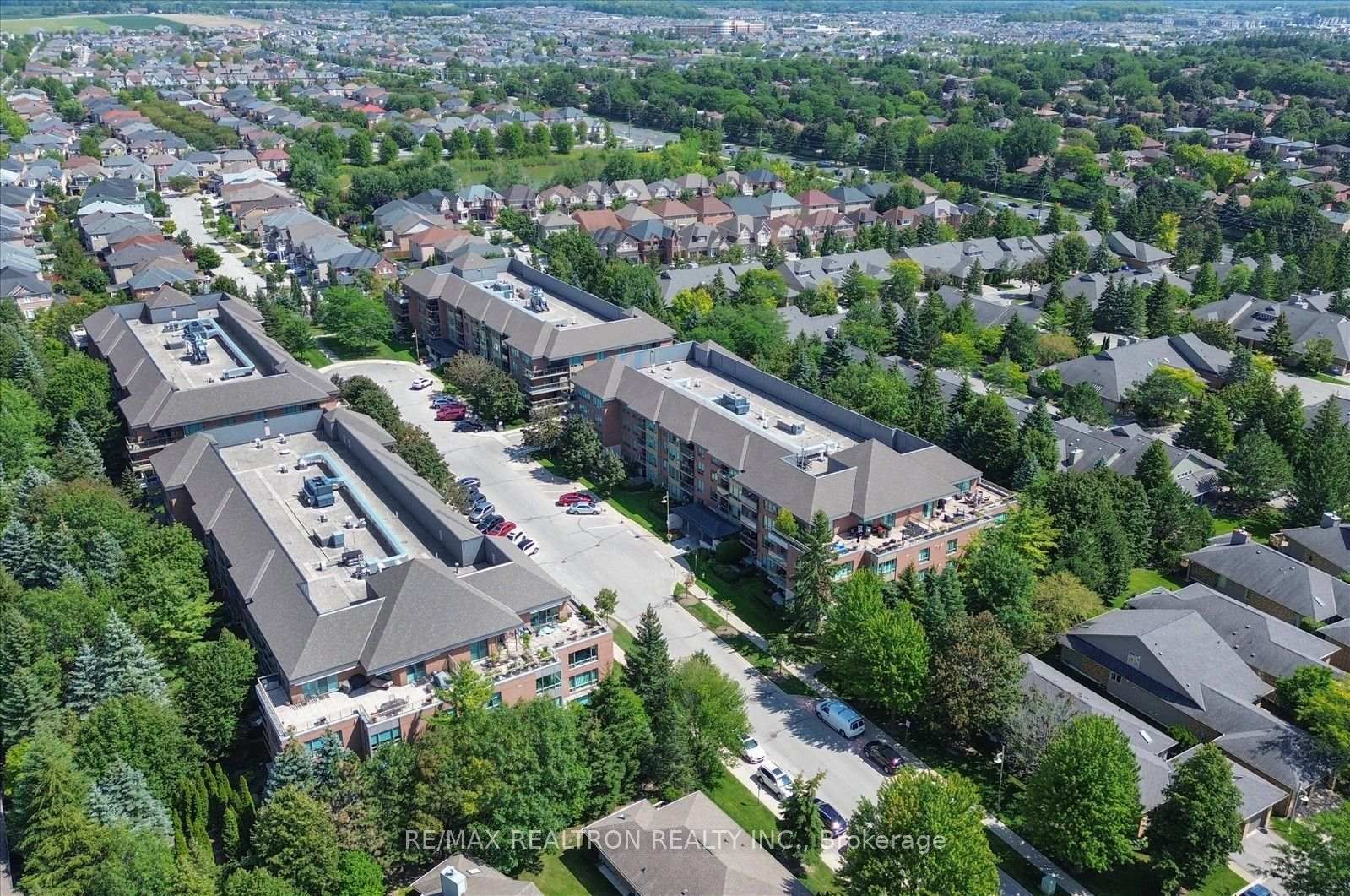 55 The Boardwalk Way • #307 • Markham, ON photo 6
