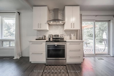 9510 Morning Glory Road • Georgina, ON photo 8