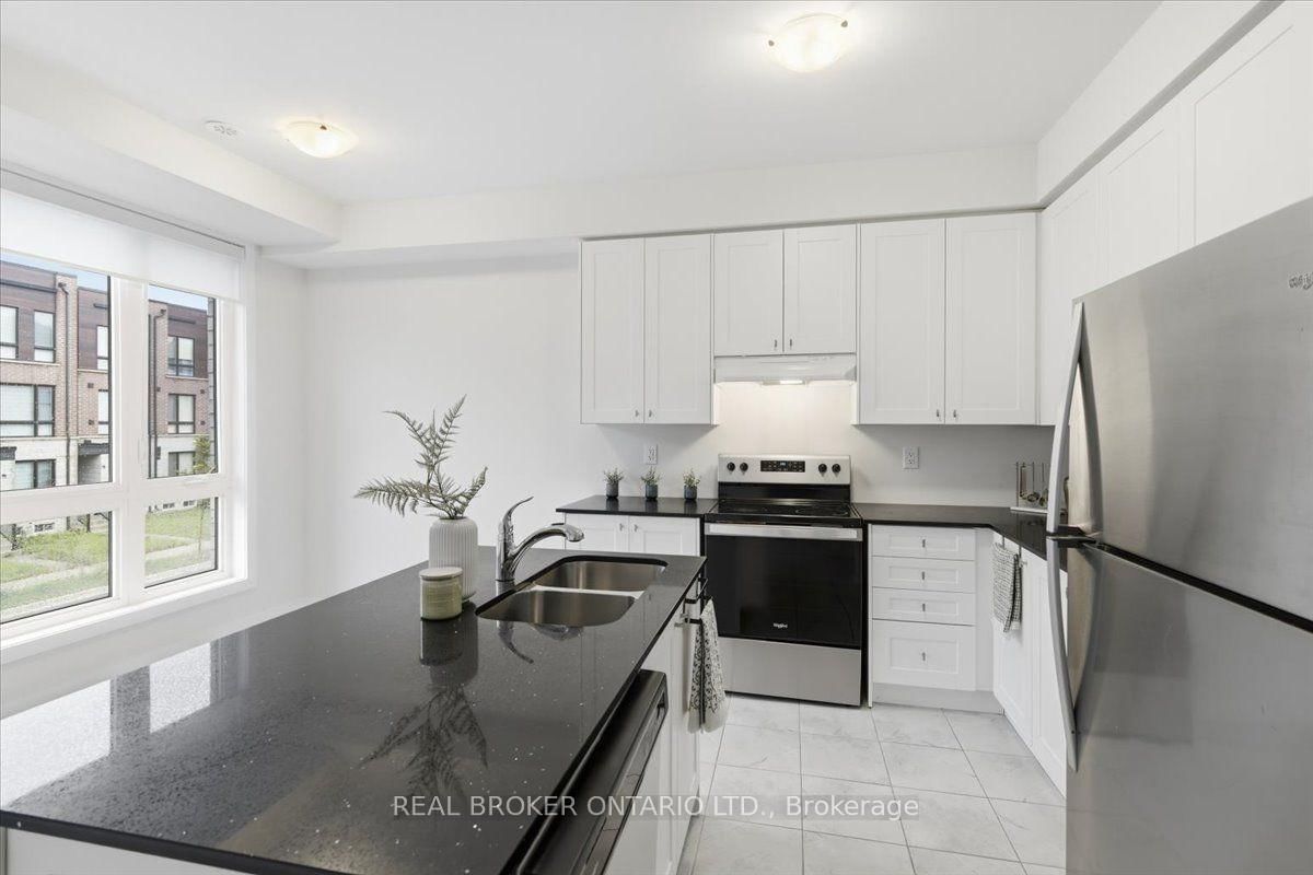 112 Stauffer Crescent • Markham, ON photo 13