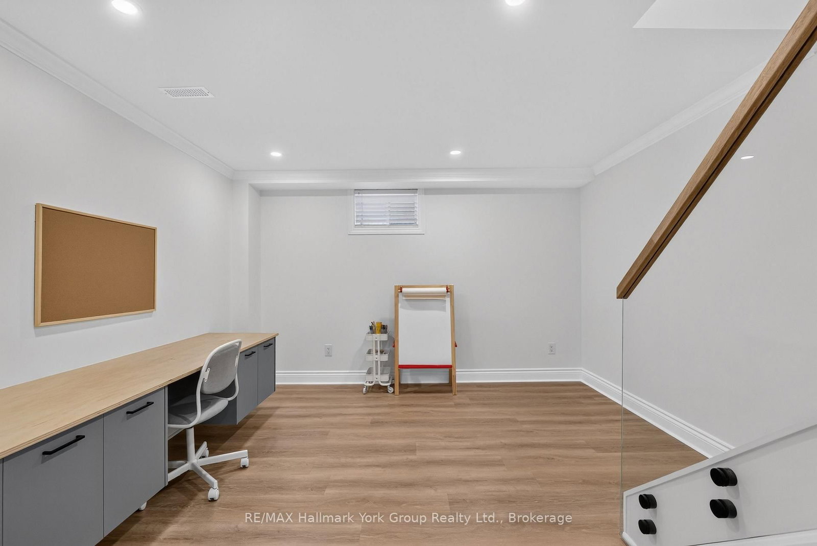 26 Hagen Hollow • #201 • Whitchurch-Stouffville, ON photo 37