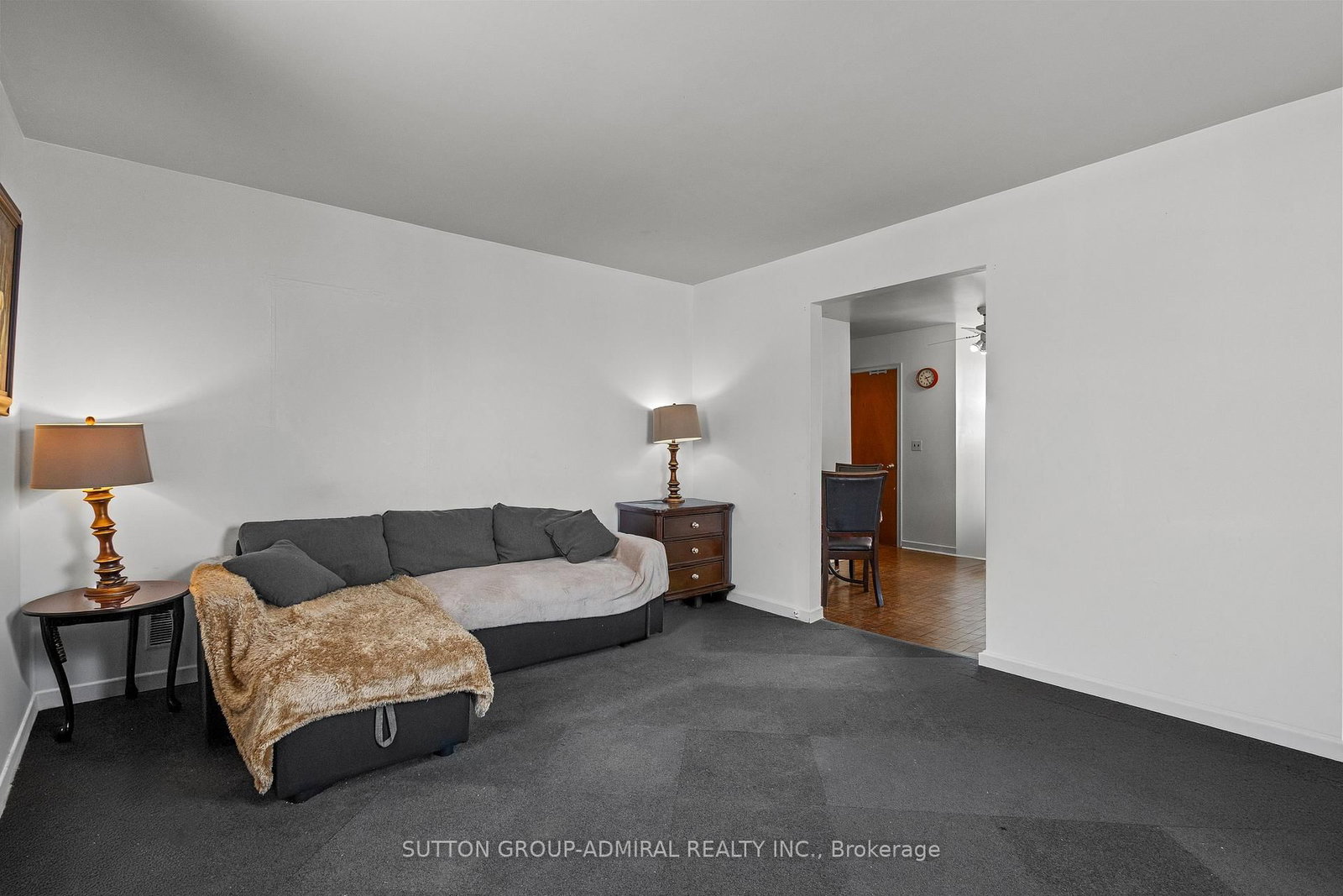 6745 Main Street • Whitchurch-Stouffville, ON photo 19