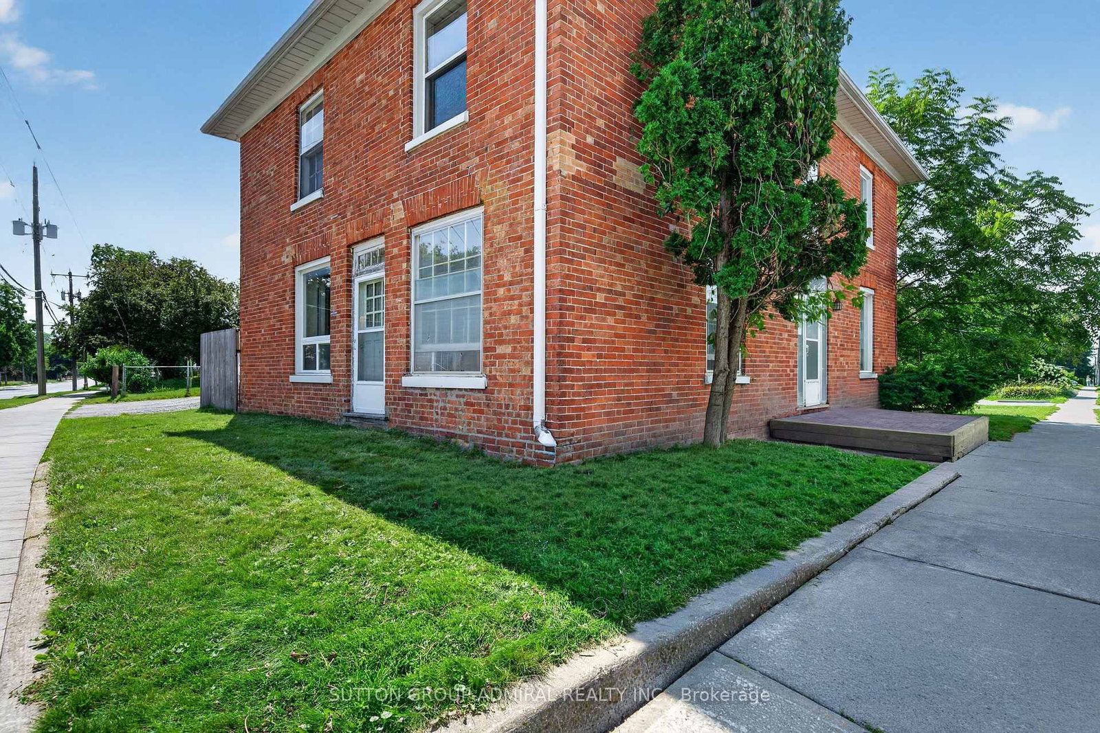 6745 Main Street • Whitchurch-Stouffville, ON photo 41