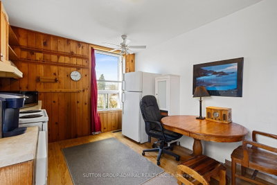 6745 Main Street • Whitchurch-Stouffville, ON photo 6