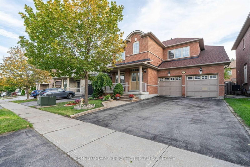 77 Summeridge Drive