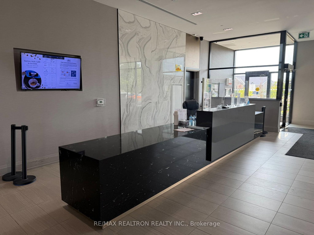 343 - 555 William Graham Drive 4